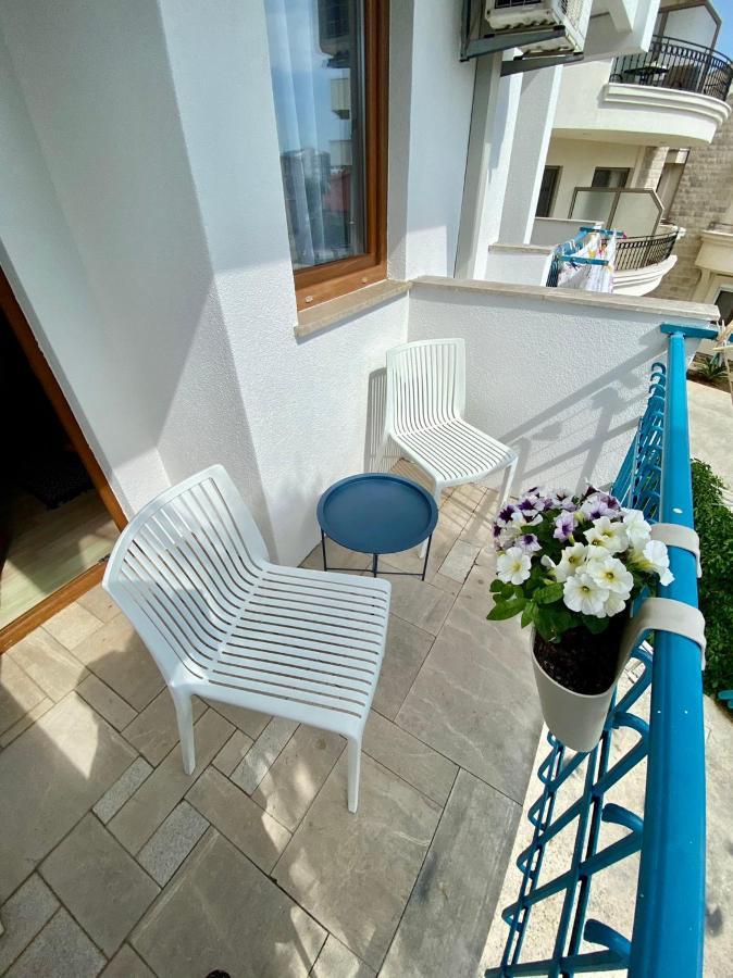 Apartments Rux De Luxe บาร์ ภายนอก รูปภาพ