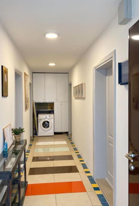 Apartments Rux De Luxe บาร์ ภายนอก รูปภาพ
