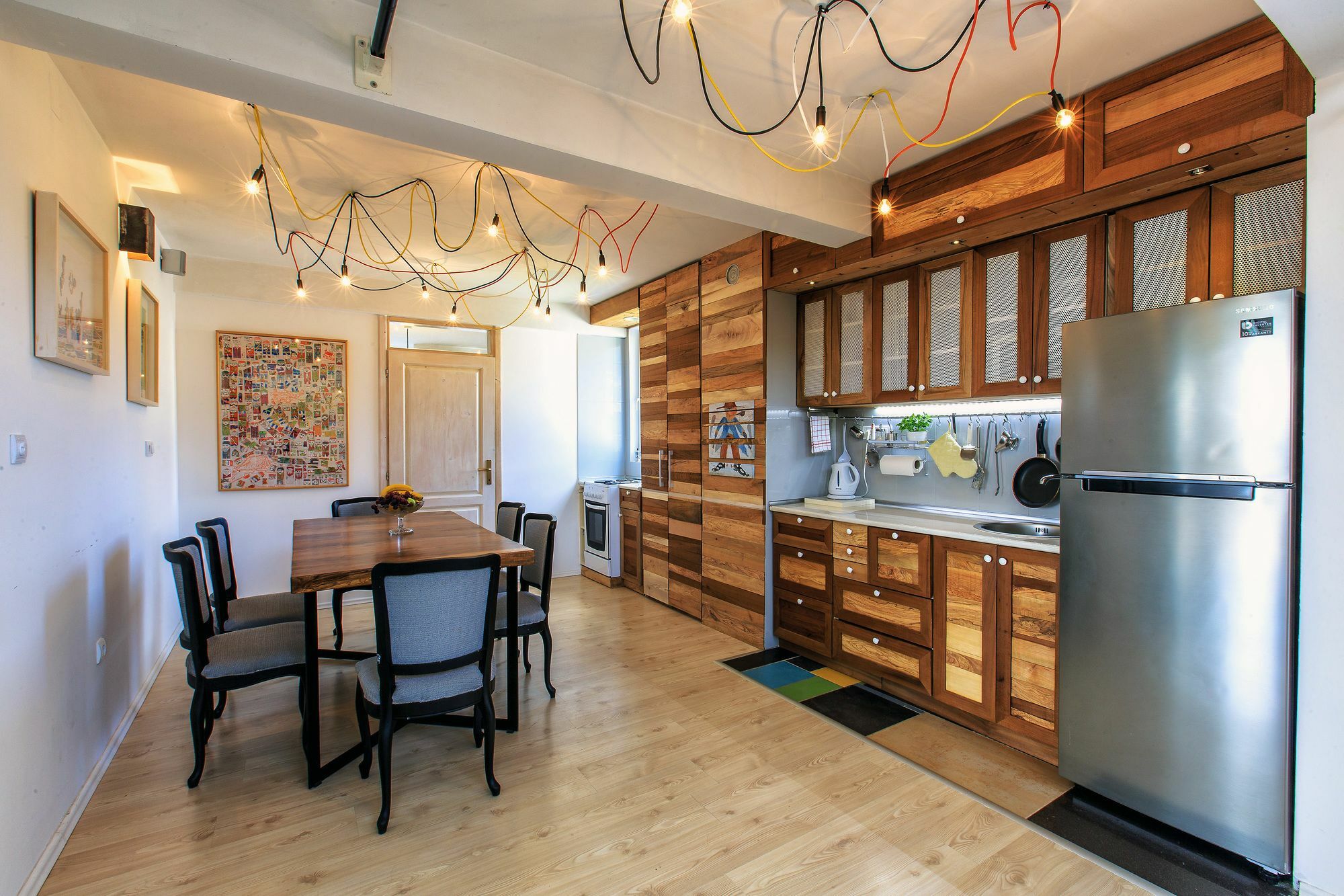 Apartments Rux De Luxe บาร์ ภายนอก รูปภาพ