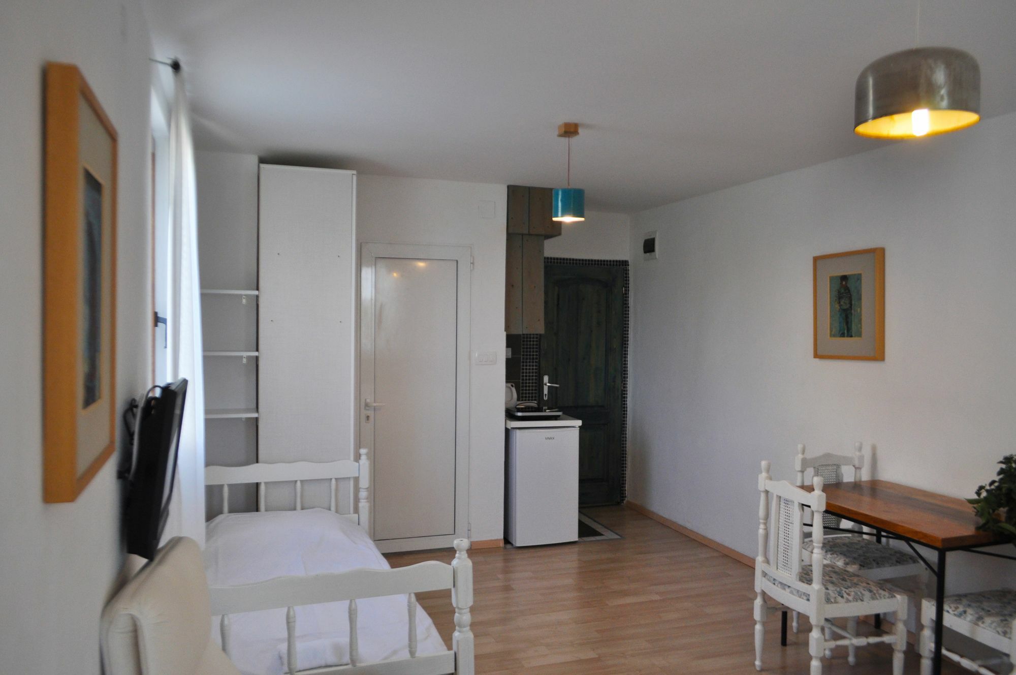 Apartments Rux De Luxe บาร์ ภายนอก รูปภาพ